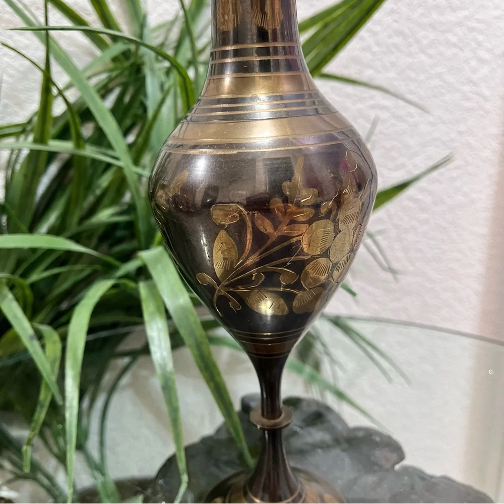 🔥Vintage🔥 Hand Crafted And Etched Tall Brass Vase 12”
